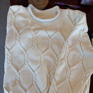 Blue Willi's Small Cable Knit Short Sweater Ivory Long Sleeve